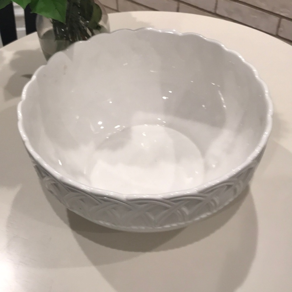 White woven bowl